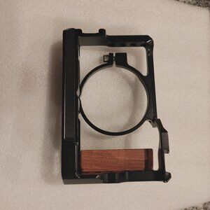 Camera Cage with side handle and cold shoe for Sony RX100 VII RX100 VI  CCS2434